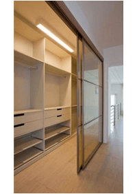 Линейная гардеробная комната с дверями купе Чебоксары